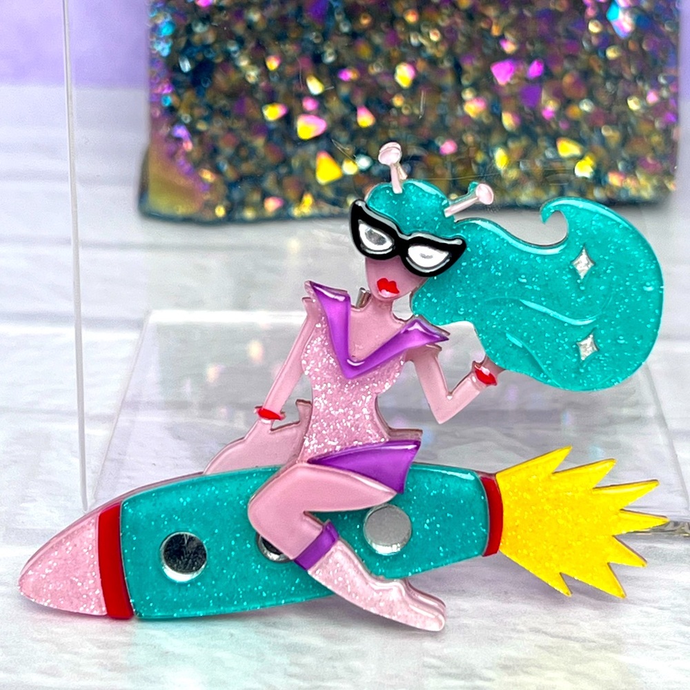 Erstwilder Mizzi's Mission Space Rocket Brooch Pin - RARE
